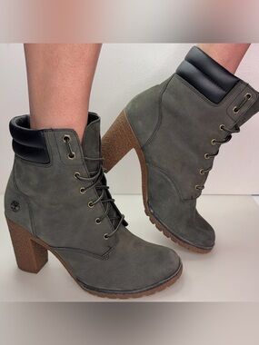 Timberland Women's Glancy Green Lace-Up Suede Block Heel Ankle Boots